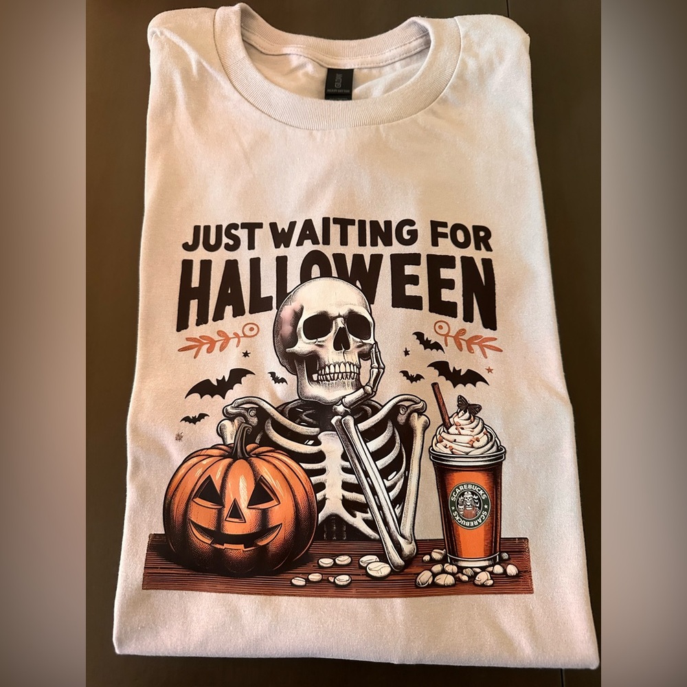 Just waiting for Halloween tshirt. Brand new size large
